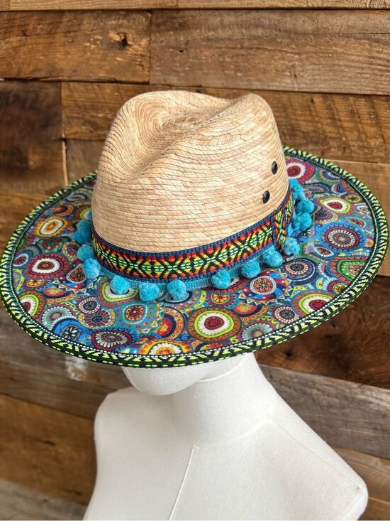 Monarcas Artesanias Sombrero Gabby Straw Sun Hat Pom Pom Mandala Boho Women OSFA main image 8